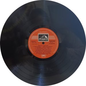 Lata Mangeshkar - Faraway Memories - EALP 4020 - (Condition 90-95%) - Bollywood LP Vinyl Record