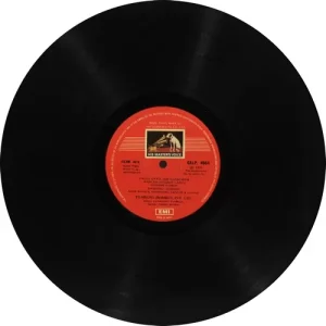 Aakraman - EALP 4064 - (Condition 80-85%) - HMV Colour Label - Cover Reprinted - LP Vinyl Record