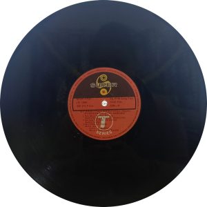 Pyar Kiya Hai Pyar Karenge - SFLP 1107 - (85-90%) - CBF - Bollywood LP Vinyl Record