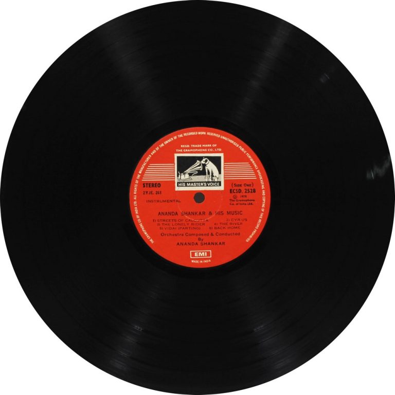 Ananda Shankar And His Music - ECSD 2528 - (Condition 85-90%) - Indian Classical Instrumental LP Vinyl Record Ananda Shankar And His Music - ECSD 2528 - (Condition 85-90%) - Indian Classical Instrumental LP Vinyl Record
