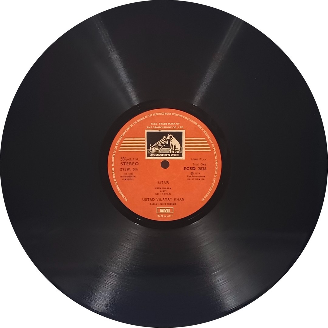 Vilayat Khan - (The Brilliance Of Sound) - ECSD 2828 - (Condition 85-90%) - Indian Classical Instrumental LP Vinyl Record Vilayat Khan - (The Brilliance Of Sound) - ECSD 2828 - (Condition 85-90%) - Indian Classical Instrumental LP Vinyl Record