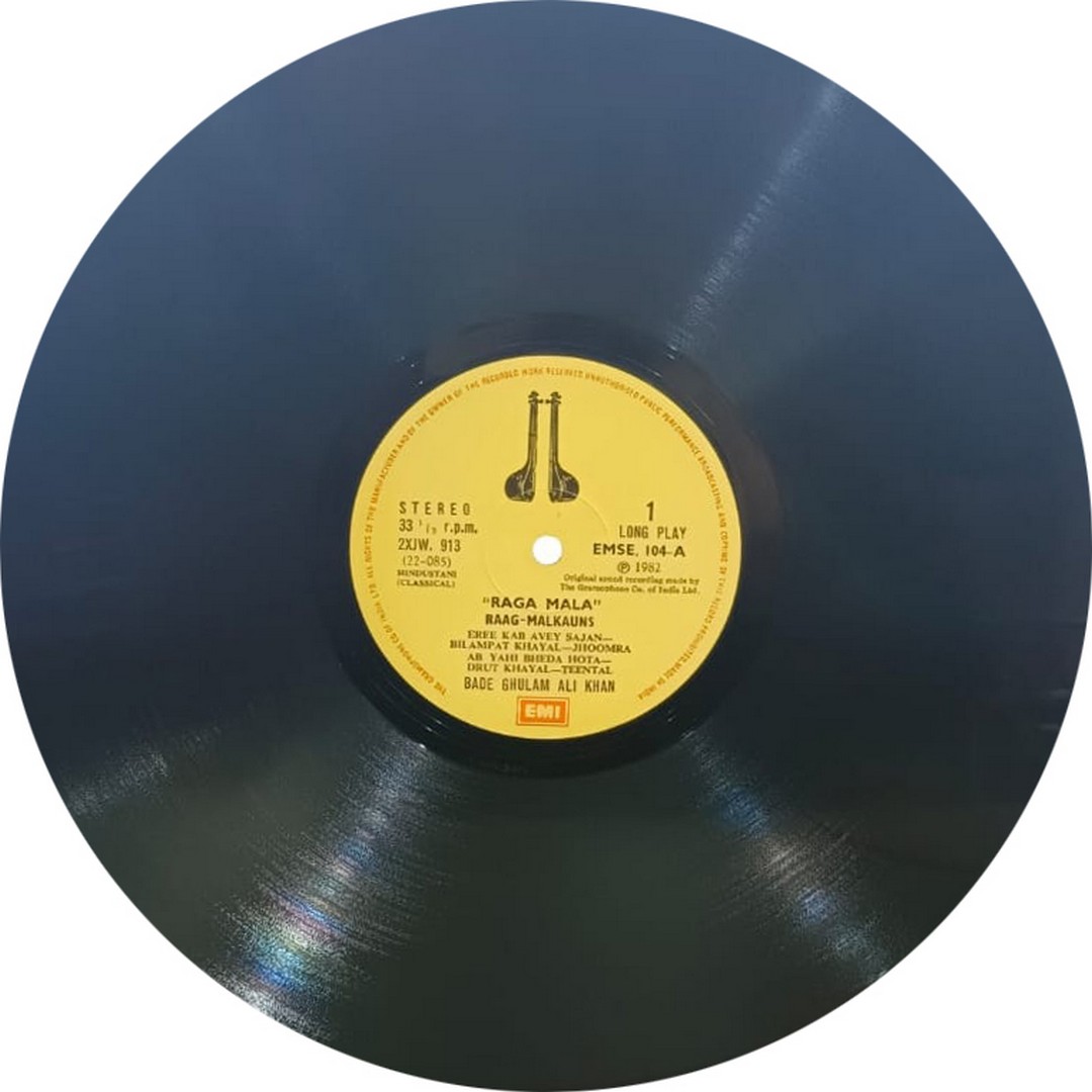 Raga Malika - EMSE 104 - (Condition - 85-90%) - 3LP - Indian Classical Instrumental LP Vinyl Record Raga Malika - EMSE 104 - (Condition - 85-90%) - 3LP - Indian Classical Instrumental LP Vinyl Record