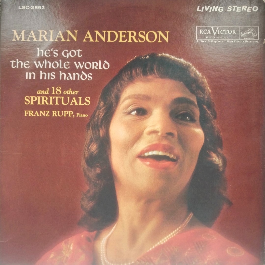 Marian Anderson – He's Got the Whole World in His Hands - LSC 2592 – Cover Book Fold - Western Classical LP Vinyl Record Marian Anderson – He's Got the Whole World in His Hands - LSC 2592 – Cover Book Fold - Western Classical LP Vinyl Record