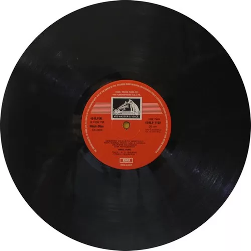 Nauker - 45NLP 1102 - (80-85%) - CR - Bollywood Rare LP Vinyl Record Nauker - 45NLP 1102 - (80-85%) - CR - Bollywood Rare LP Vinyl Record