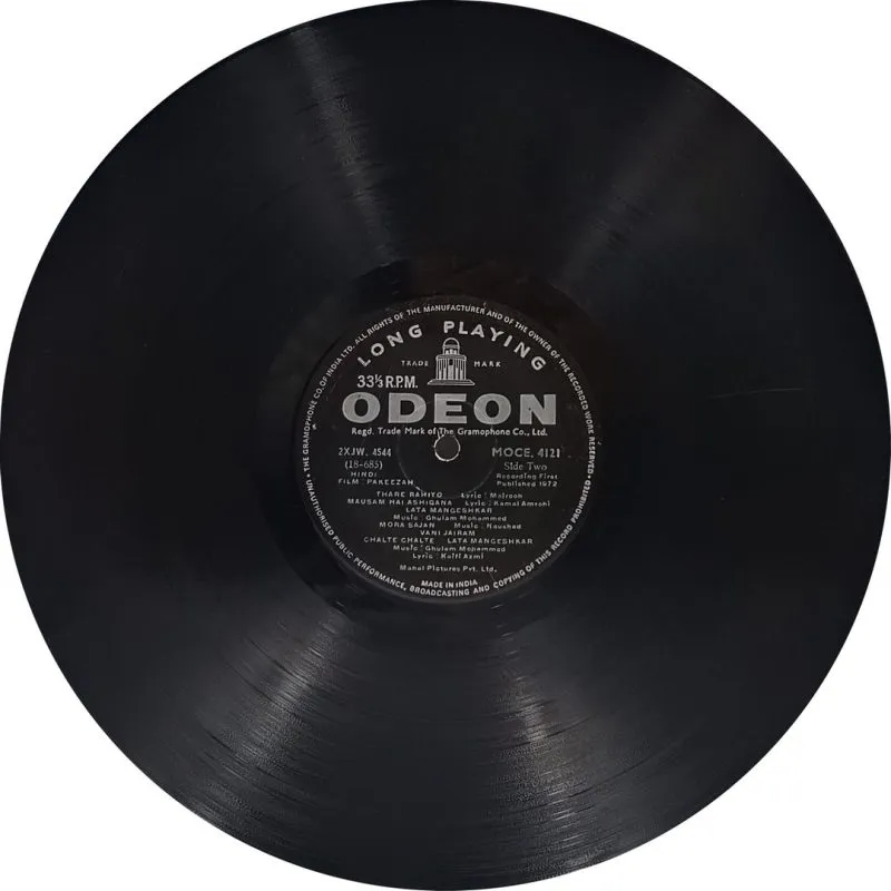 Pakeezah - MOCE 4121 - (Condition 85-90%) - Bollywood LP Vinyl Record Pakeezah - MOCE 4121 - (Condition 85-90%) - Bollywood LP Vinyl Record
