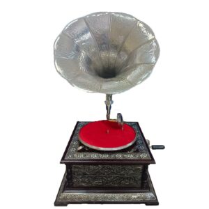 Vintage Replica 4 Corner Silver Working Gramophone - (Free - 1 Pcs : 78 RPM Record & 100 Pcs Needles Box)