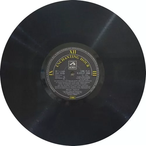 Begum Akhtar – An Enchanting Hour With - G/ECLP. 2980 - Ghazals LP Vinyl Record Begum Akhtar – An Enchanting Hour With - G/ECLP. 2980 - Ghazals LP Vinyl Record