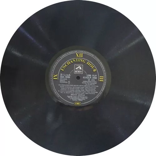 Begum Akhtar – An Enchanting Hour With - G/ECLP. 2980 - Ghazals LP Vinyl Record Begum Akhtar – An Enchanting Hour With - G/ECLP. 2980 - Ghazals LP Vinyl Record