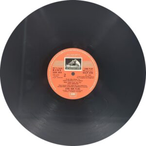 Shikar - ECLP 5798 – (Condition 90-95%) - Cover Reprinted - Bollywood LP Vinyl Record