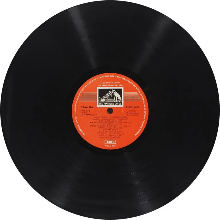 Madhumati - ECLP 5490 - (Condition 85-90%) - LP Record Madhumati - ECLP 5490 - (Condition 85-90%) - LP Record