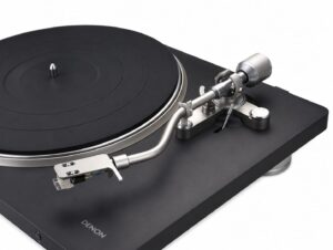 Denon - Turntable Premium Semi-Automatic Hi-Fi Turntable With Bluetooth - DP-500BT - (Black Colour)