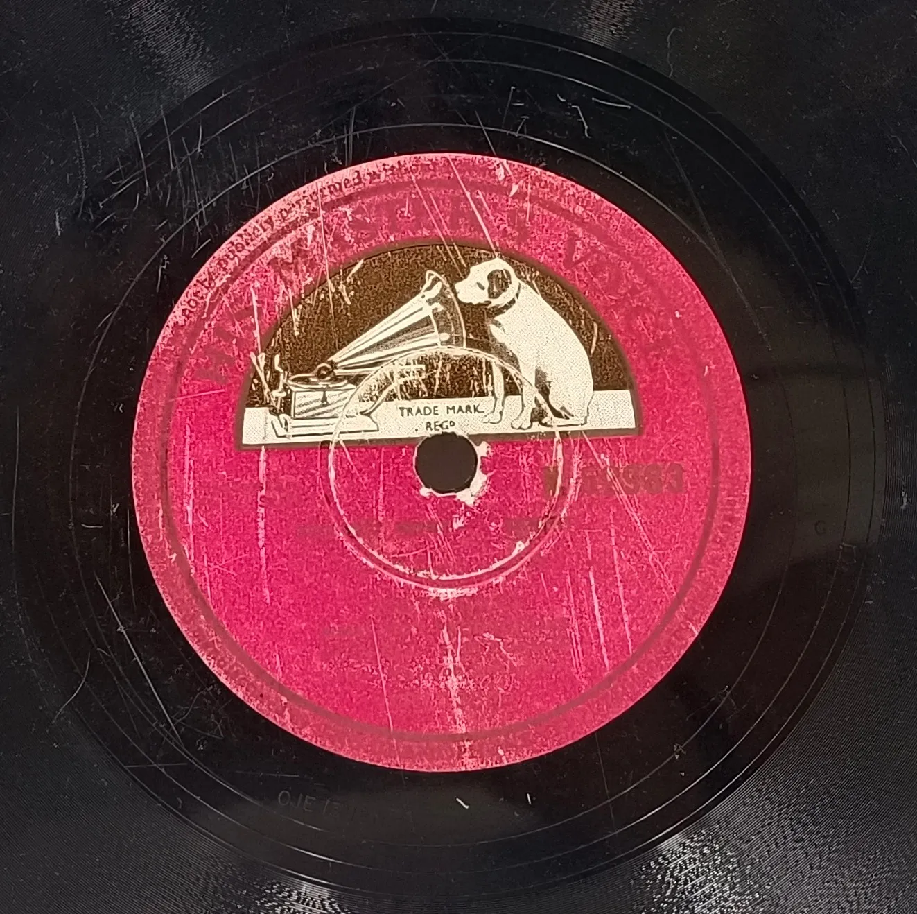 Sujata - N. 52983 - (80-85%) - 78 RPM Bollywood Vinyl Record Sujata - N. 52983 - (80-85%) - 78 RPM Bollywood Vinyl Record