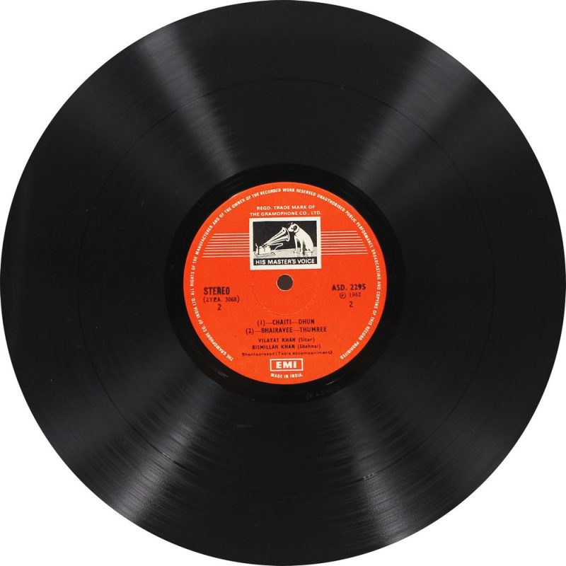 Vilayat Khan & Bismillah Khan - ASD 2295 - (90-95%) - Indian Classical Instrumental LP Vinyl Vilayat Khan & Bismillah Khan - ASD 2295 - (90-95%) - Indian Classical Instrumental LP Vinyl