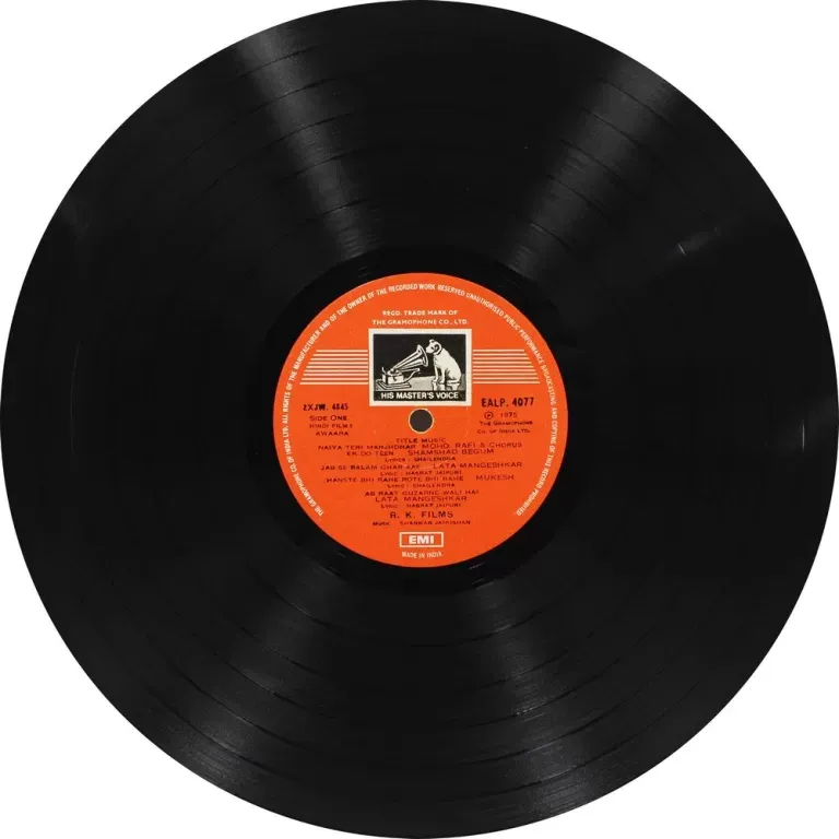 Awara - EALP 4077 - (80-85%) - CR - Bollywood LP Vinyl Record Awara - EALP 4077 - (80-85%) - CR - Bollywood LP Vinyl Record