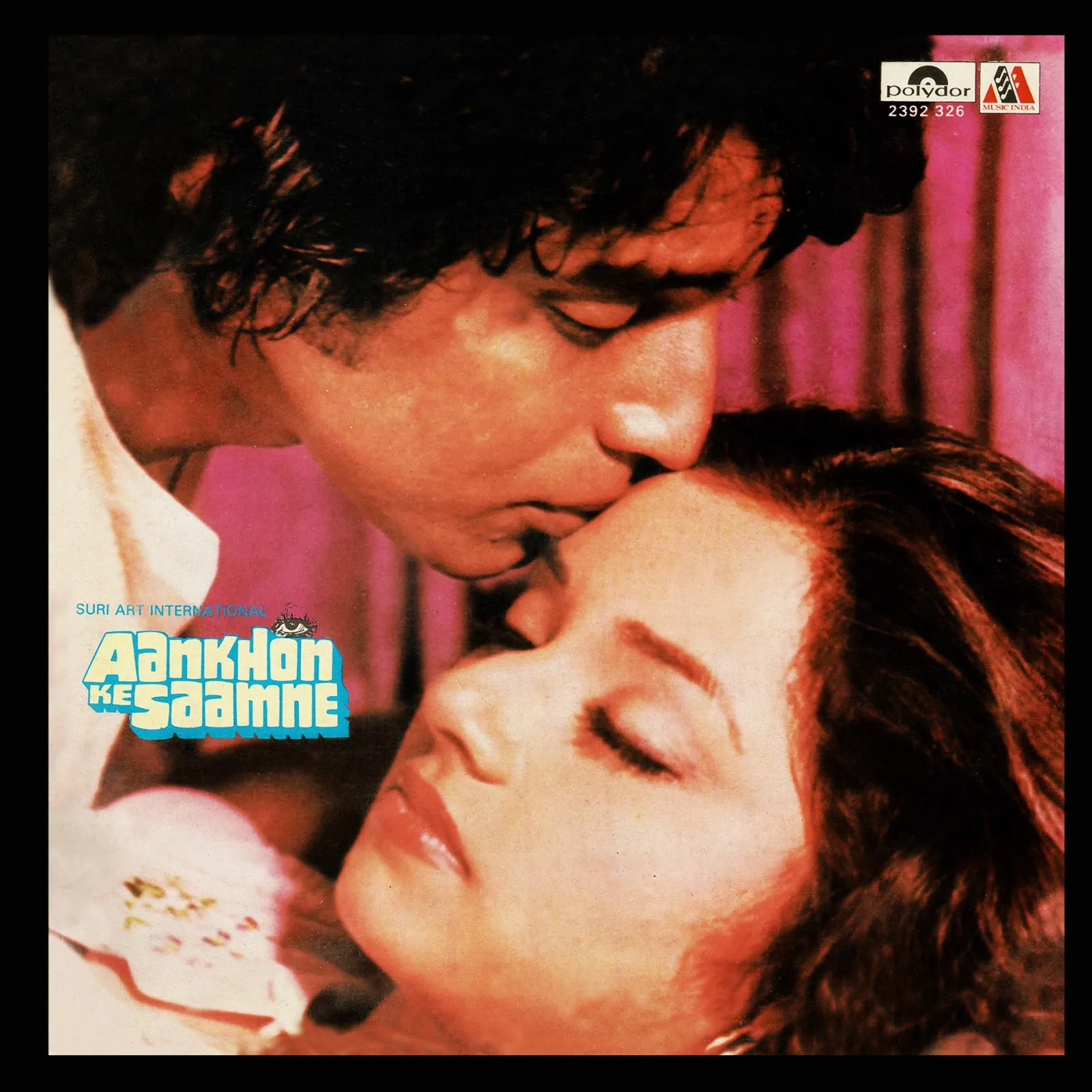 Aankhon Ke Saamne - 2392 326 - Cover Reprinted - Bollywood LP Record Aankhon Ke Saamne - 2392 326 - Cover Reprinted - Bollywood LP Record