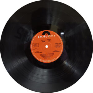 Julie - 2392 063 - (85-90%) - CR - Bollywood LP Vinyl Record
