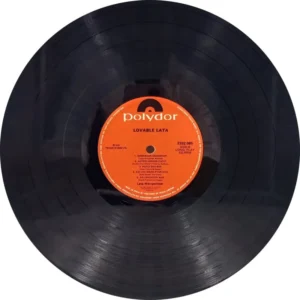 Lata Mangeshkar - Lovable - 2392 085 - CR - (90-95%) - Film Hits LP Vinyl Record