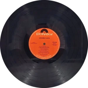Lata Mangeshkar - Lovable - 2392 085 - CR - (90-95%) - Film Hits LP Vinyl Record